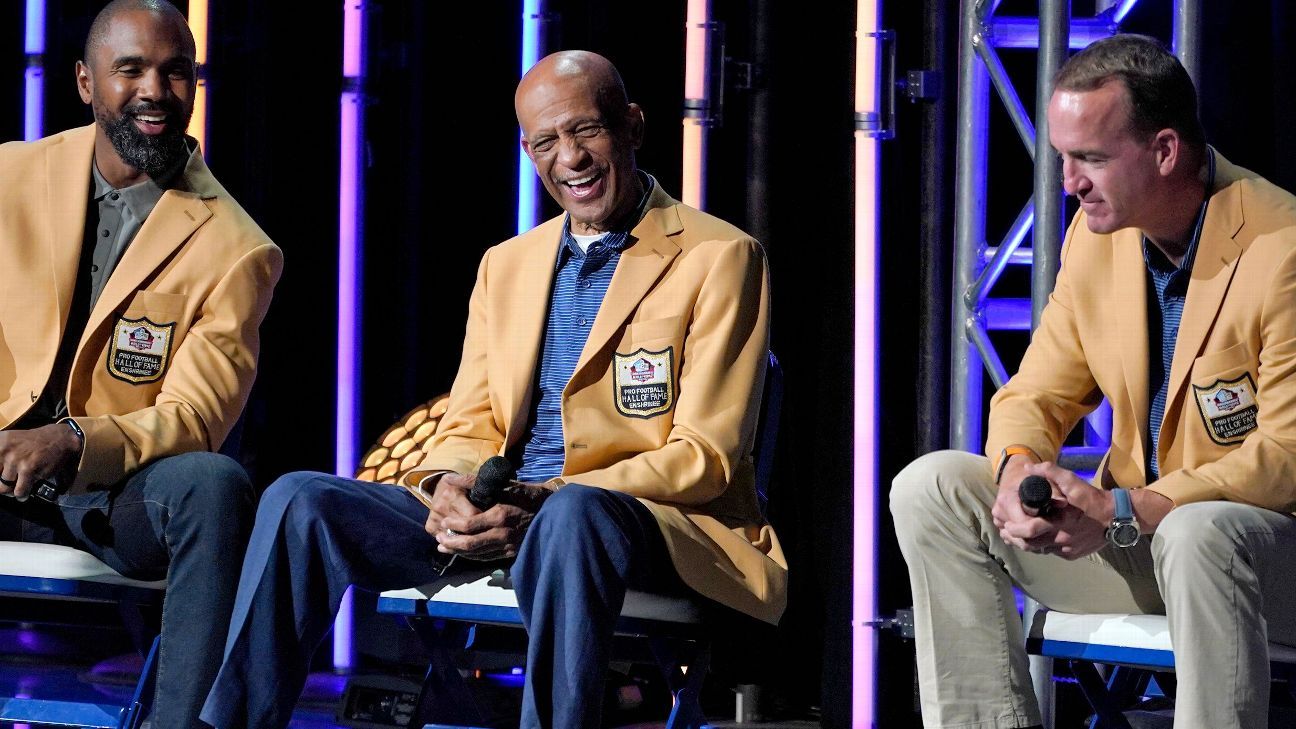 Pro Football Hall of Fame's latest class endured long wait