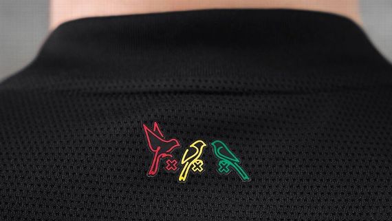 El Ajax lanza una camiseta inspirada en Bob Marley y 'Three Little Birds'