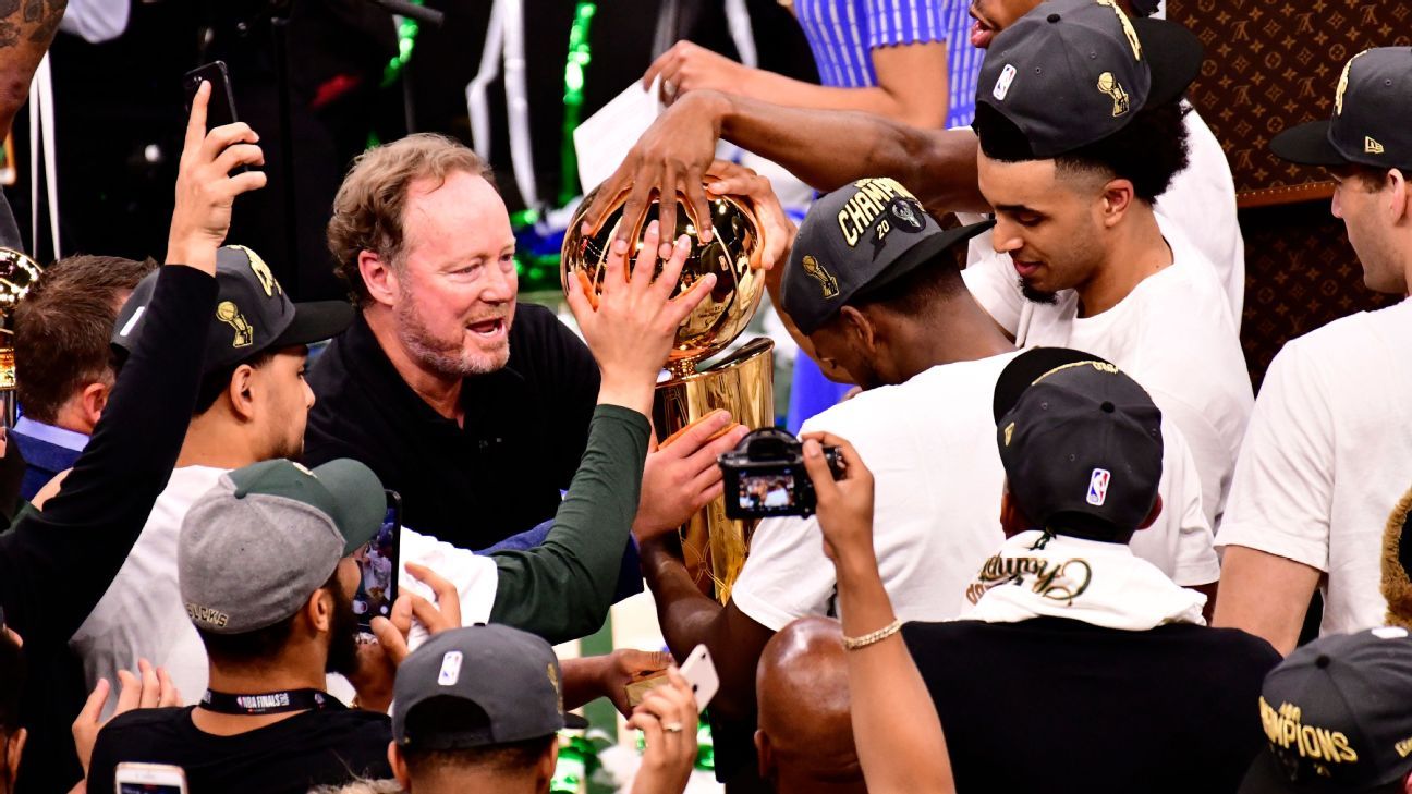 Coach Mike Budenholzer signs 3-year extension with Milwaukee Bucks, sources say