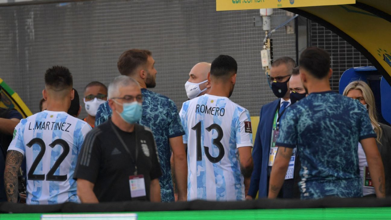 ESPN Asia - 🇦🇷 AFA - Selección Argentina coach Lionel Scaloni