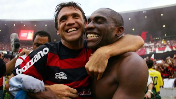 Campeão pelo Flamengo diz: Hoje o time ganha títulos, mas o mais importante foi o Brasileiro-2009