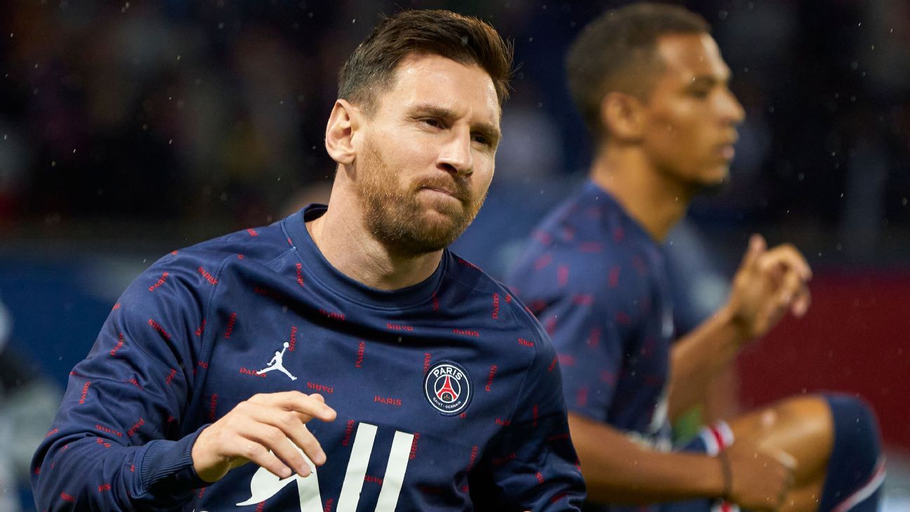 Messi tiene síntomas de una contusión ósea y es baja para el próximo partido de PSG