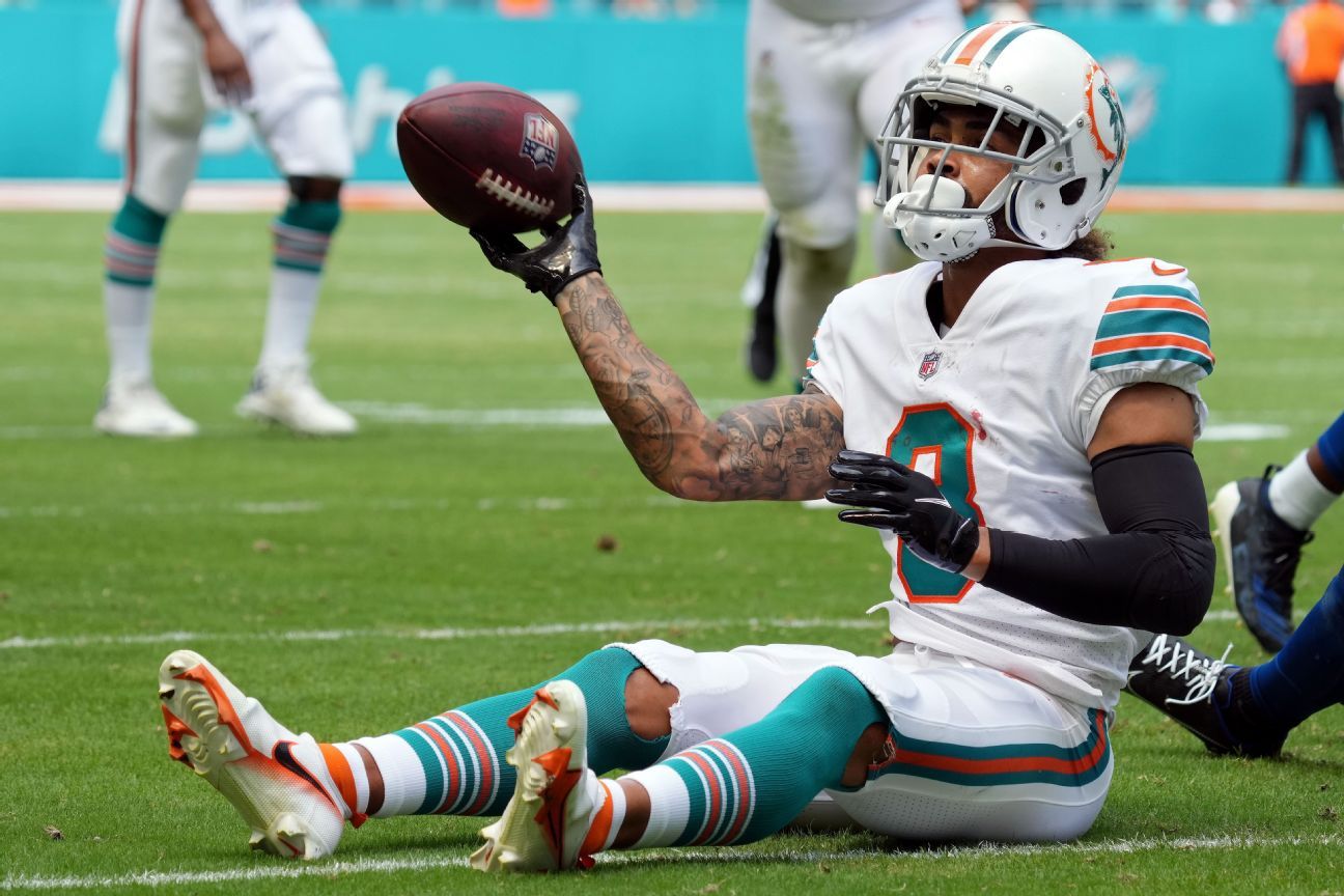 Miami Dolphins wide receiver William Fuller V (3) runs a route during an  NFL football game against the Indianapolis Colts, Sunday, Oct. 3, 2021, in  Miami Gardens, Fla. (AP Photo/Doug Murray Stock