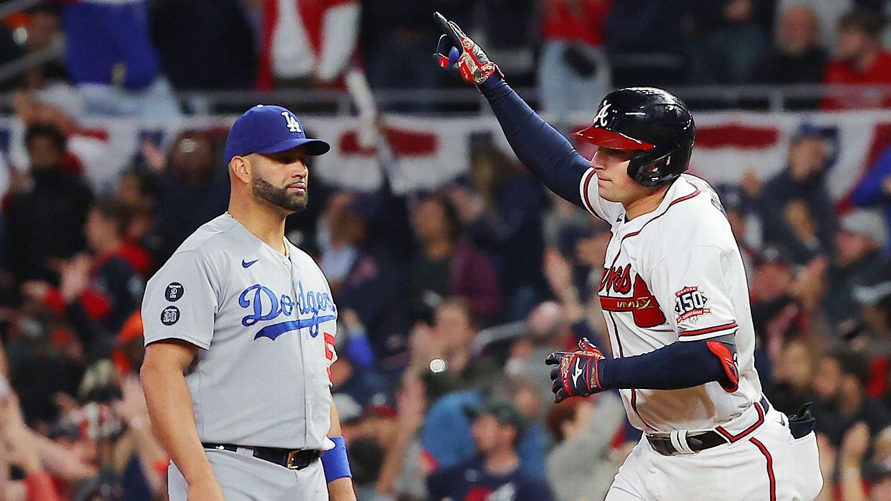 Atlanta, United States. 17th Oct, 2021. Atlanta Braves' Austin Riley hits a  walk off RBI single that scores teammate Ozzie Albies for a 3-2 win over  the Los Angeles Dodgers during the