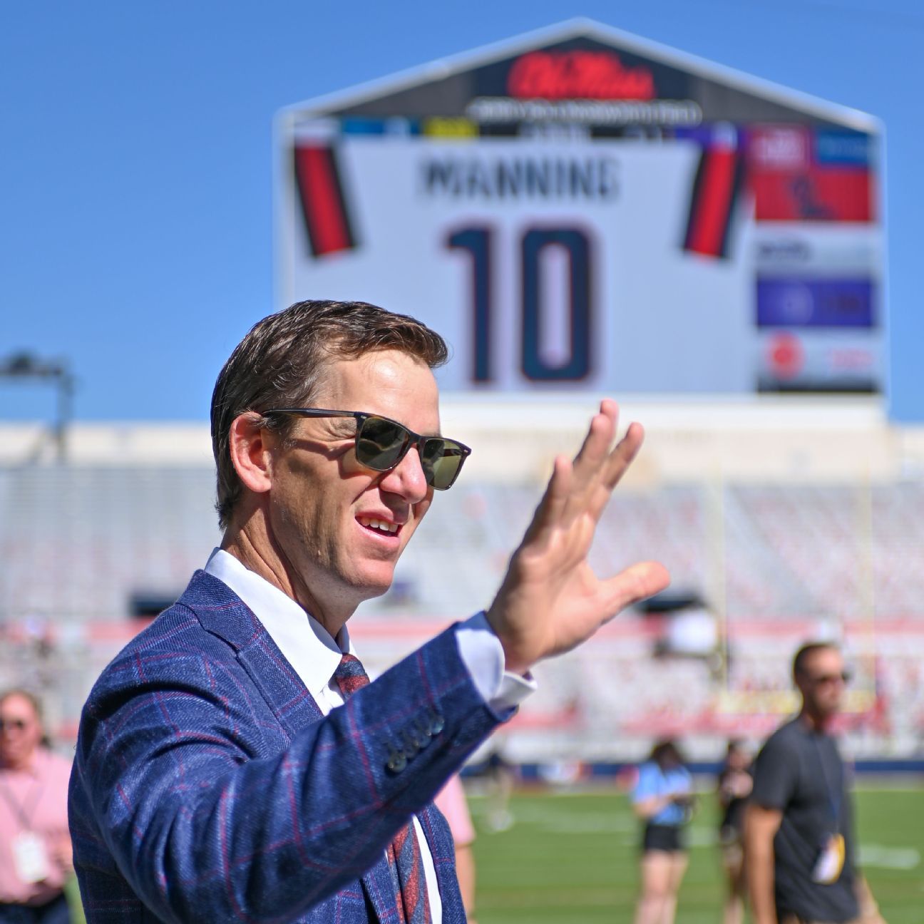 Football to Retire Eli Manning's Jersey Number - Ole Miss Athletics