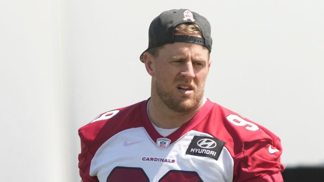 Arizona Cardinals' J.J. Watt out vs. Green Bay Packers because of shoulder injury