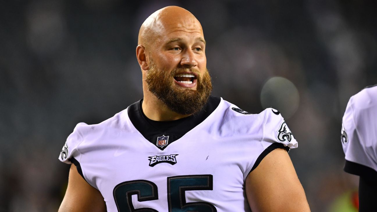 Eagles Super Bowl champ Lane Johnson on living, playing with anxiety