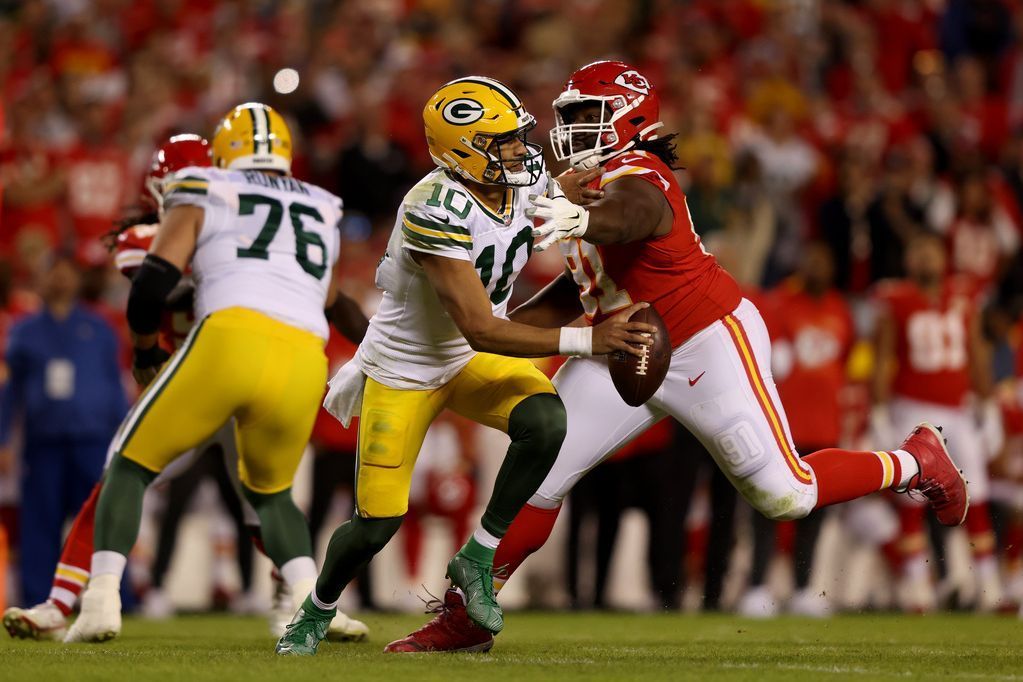 Preseason Blitz: Jordan Love looks good in first preseason action as Packers  starter