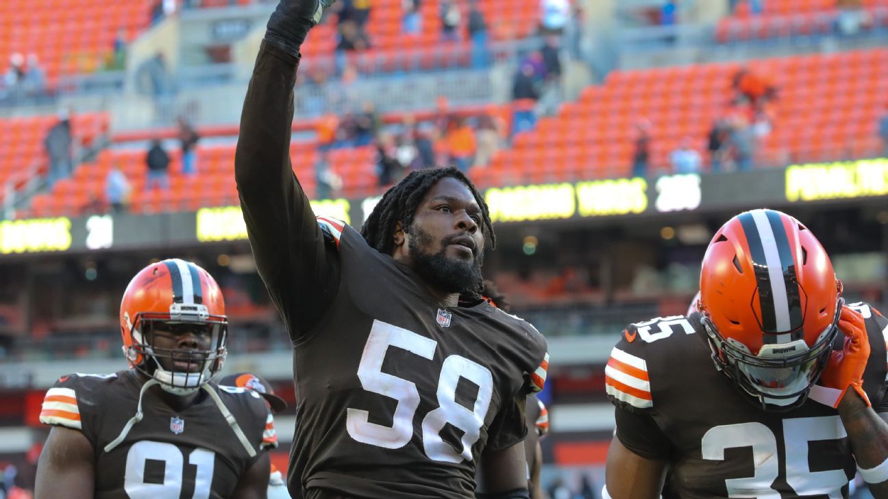 Cleveland Browns DT Malik McDowell arrested on charges of battery on police officer, resisting arrest, public exposure