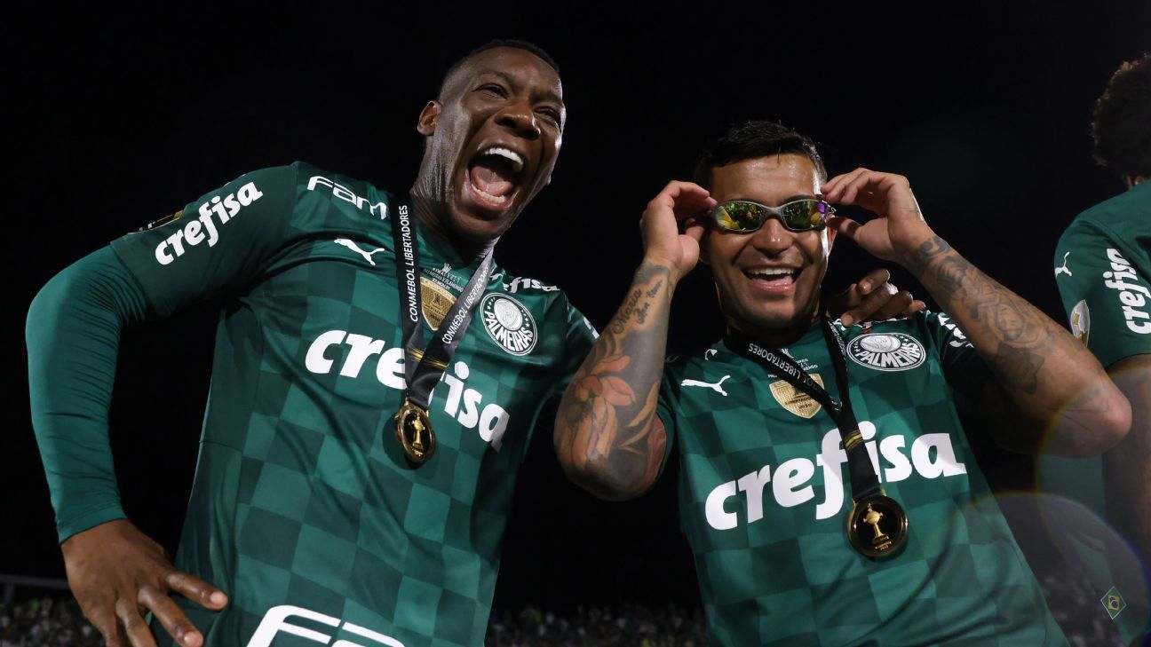 Os melhores vídeos: O Palmeiras não tem Mundial - Zuando Antis