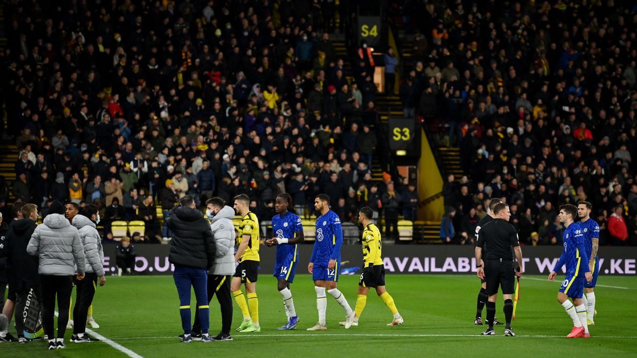 Watford Chelsea Southampton Leicester partite temporaneamente sospese a causa di emergenze mediche