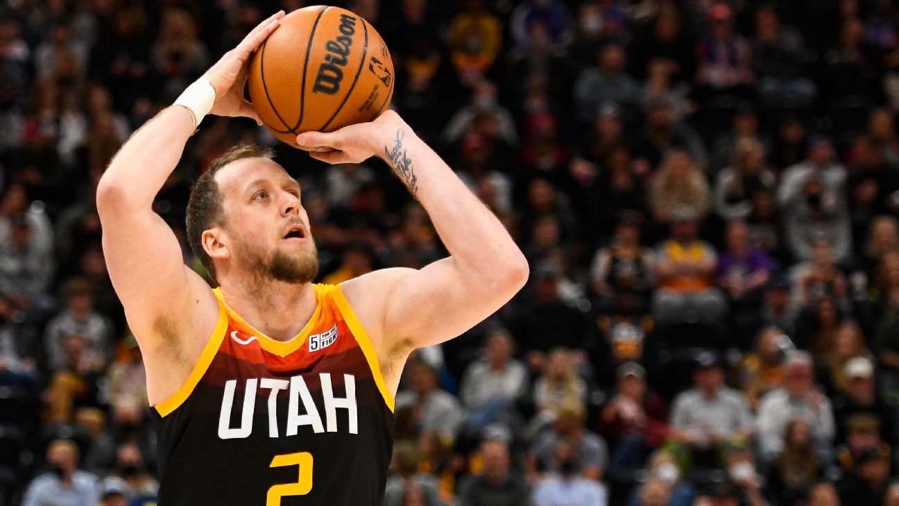 Joe Ingles clarifies comments about playing again for Jazz