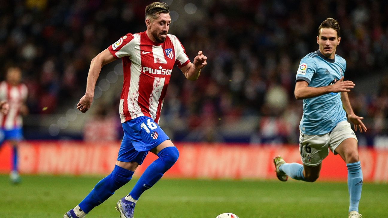 Hector Herrera signed to play with the Houston Dynamo