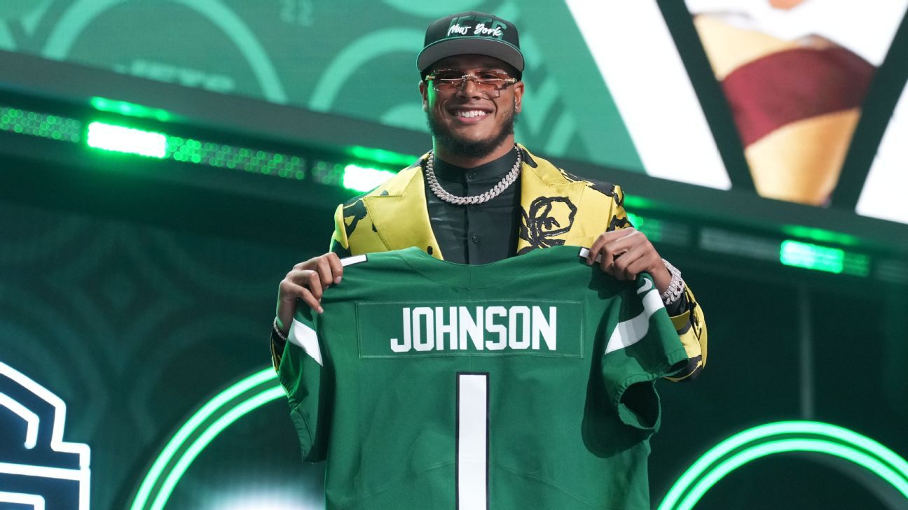 First-round draft picks relishing chance to turn around Jets