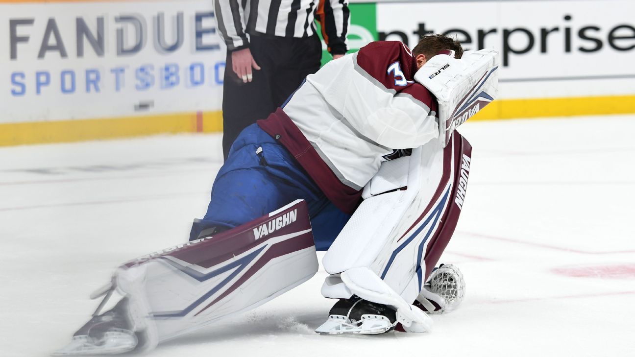 Avs goalie Darcy Kuemper leaves after taking stick to eye