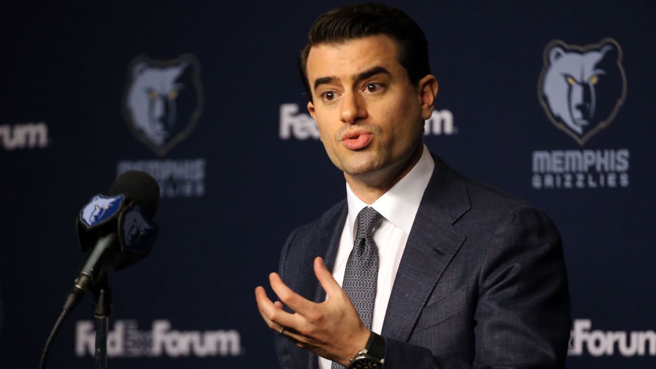 Memphis Grizzlies GM Zach Kleiman, 33, youngest to win NBA executive of year awa..