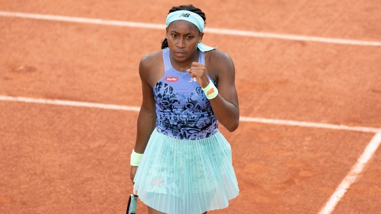 Coco Gauff opens French Open with straight-sets win, warned about father's  hand 'signals' - ESPN