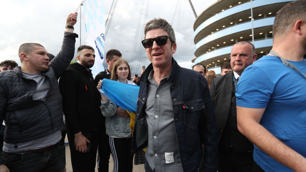 Oasis star headbutted in City title celebration