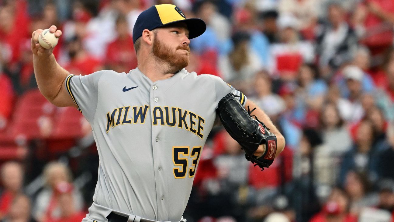 Brewers' Woodruff out of at least wild-card series