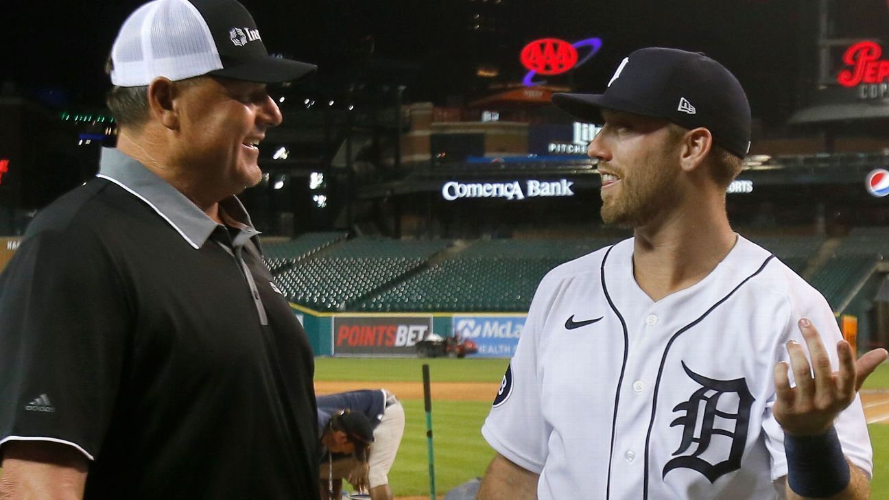 Roger Clemens 'thrilled' as son Kody Clemens makes MLB debut in Detroit  Tigers' 4-0 victory - ESPN