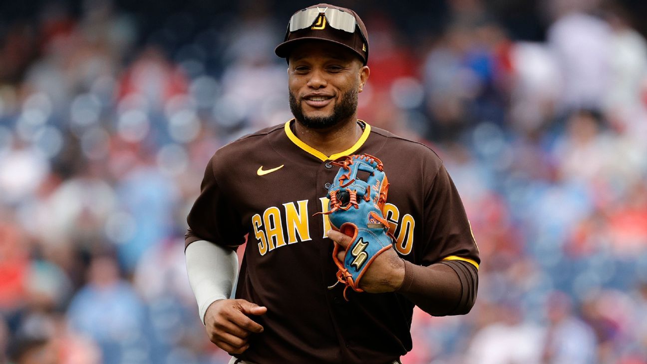Report: Robinson Cano expected to lose roster spot with Padres