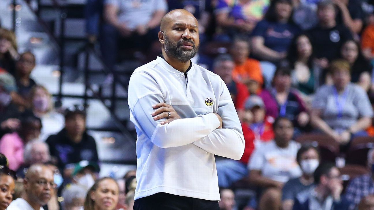 LA Sparks Part Ways with General Manager/Head Coach Derek Fisher