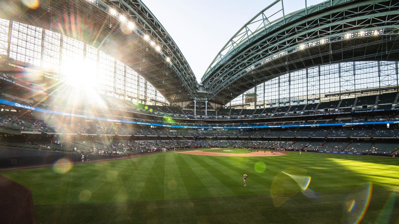 Man accused of burglarizing Brewers clubhouse after a game - ESPN