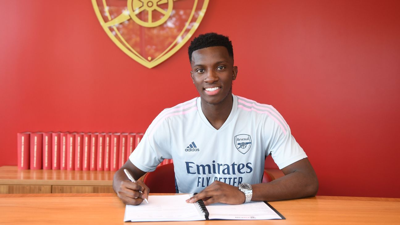 Arsenal's Eddie Nketiah Signs Under Armour Boot Deal - Footy Headlines