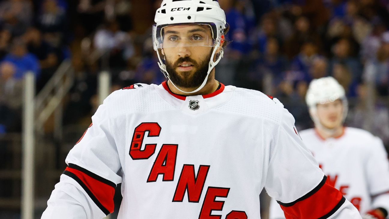 Vincent Trocheck heading to Rangers on 7-year deal
