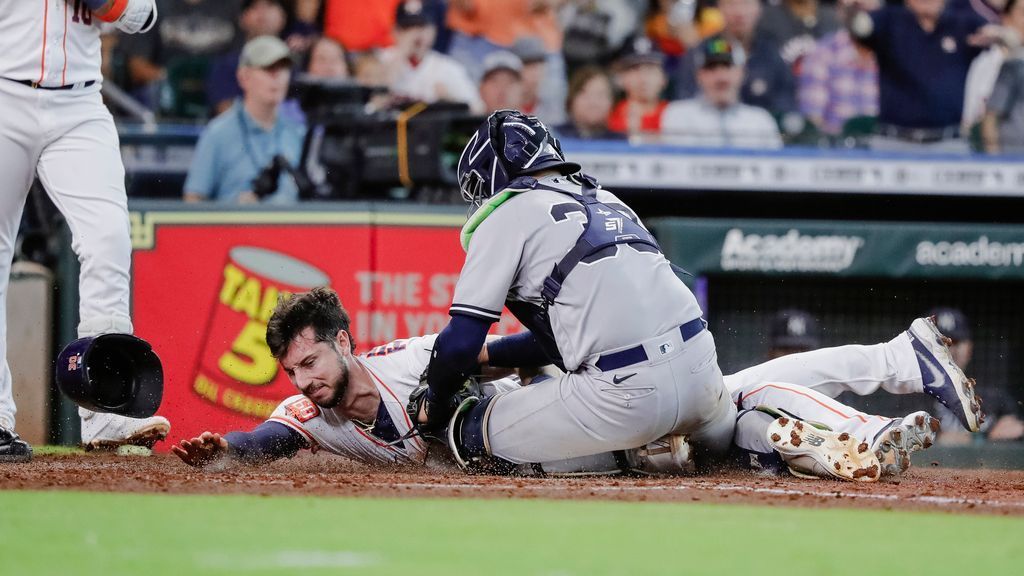 Astros' Kyle Tucker showing signs of breaking out of postseason slump