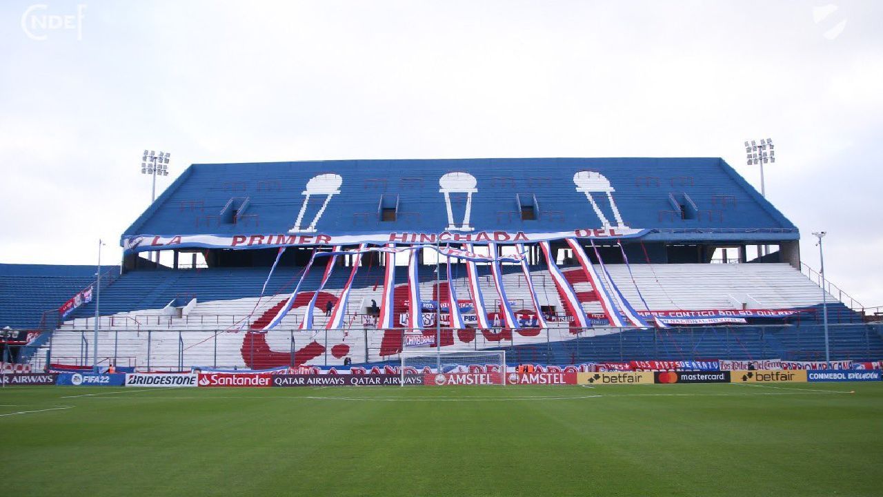 Sede Social y Complejo Deportivo del Gran Parque Central - Club