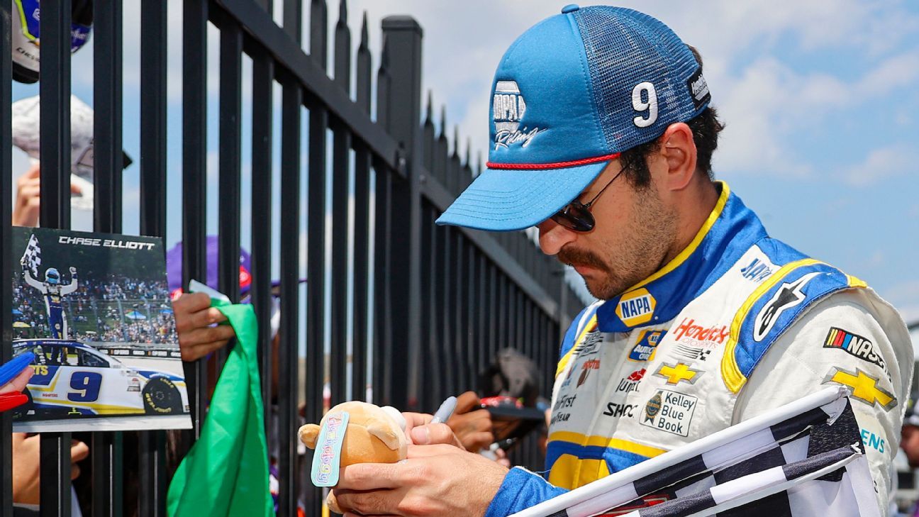 Chase Elliott won’t celebrate Pocono win after Denny Hamlin disqualified for failing postrace inspection – ESPN