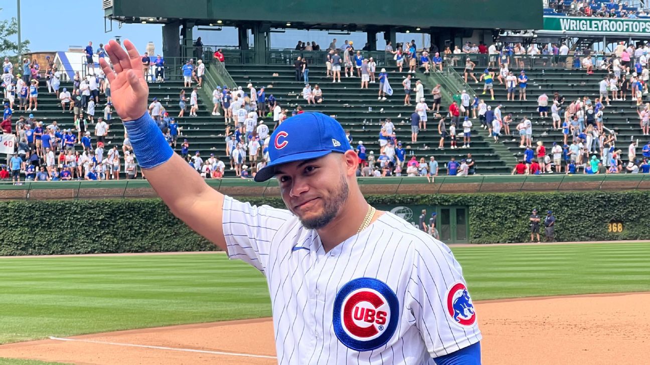 Cubs stick with Willson Contreras and Ian Happ