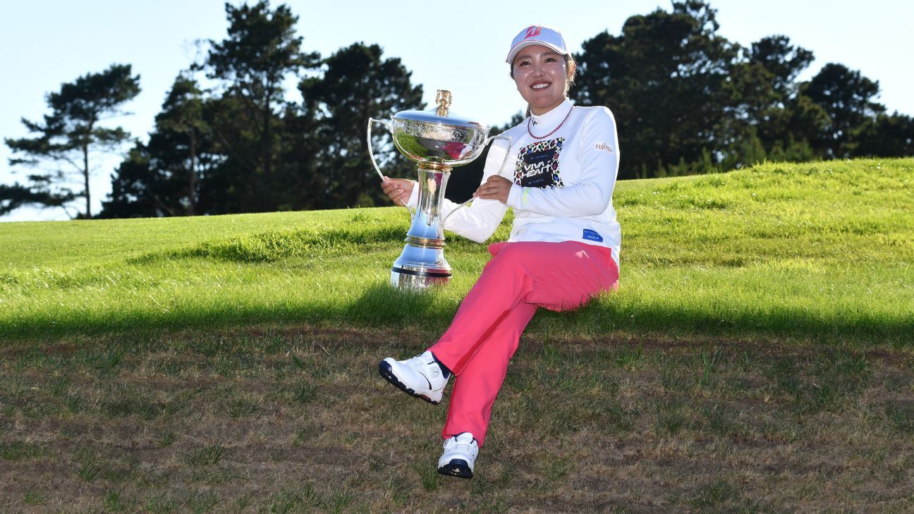 Ayaka Furue fires bogeyfree 67 for lead in Meijer LPGA Classic ESPN