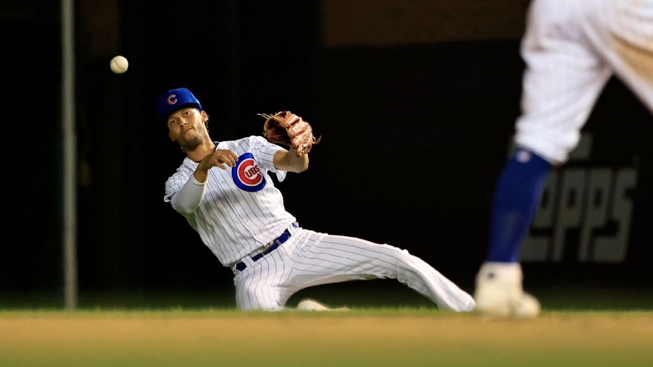 Shortstop Andrelton Simmons makes first start with Cubs to open