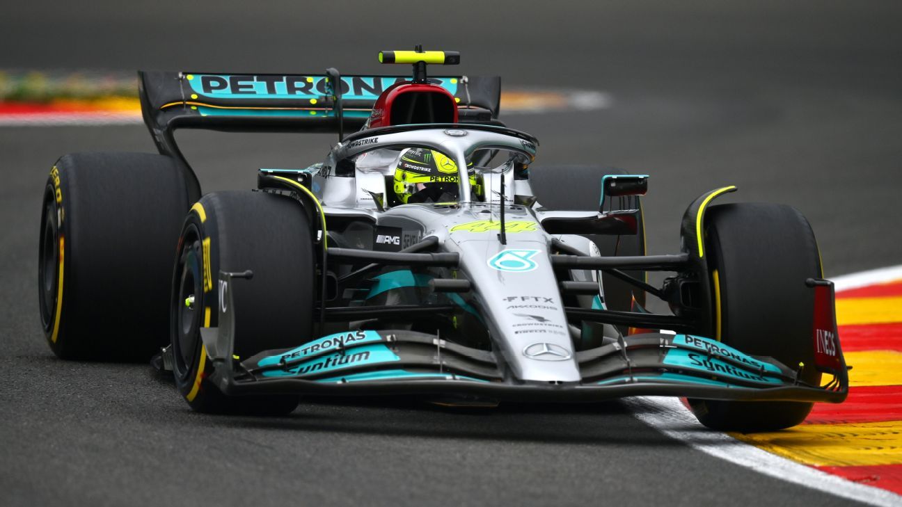 Lewis Hamilton 'definitely won't miss' Mercedes' 2022 car after