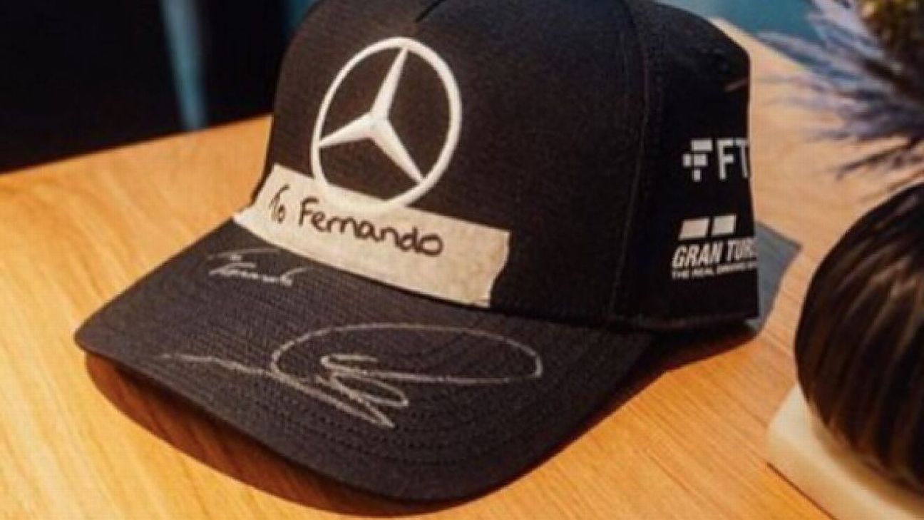 Teasing Hamilton puts a cap on Alonso spat Auto Recent