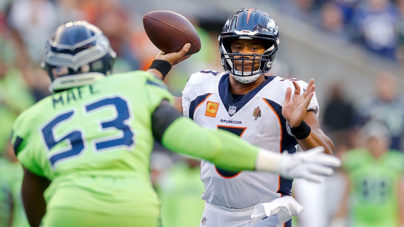 Denver Broncos' Russell Wilson greeted with boos, close loss in much-anticipated..