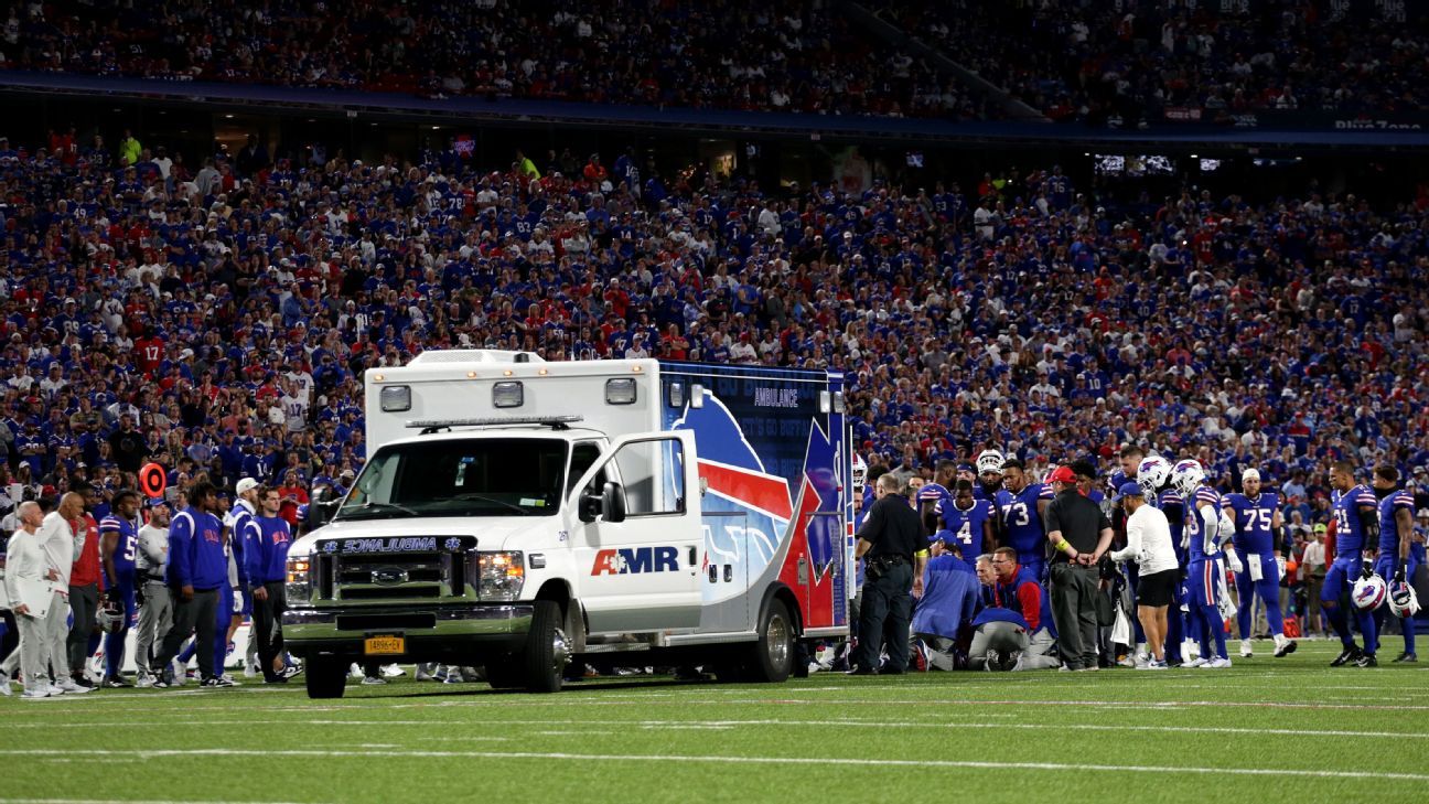 Buffalo Bills CB Dane Jackson taken to hospital for evaluation of neck injury after collision with teammate – ESPN