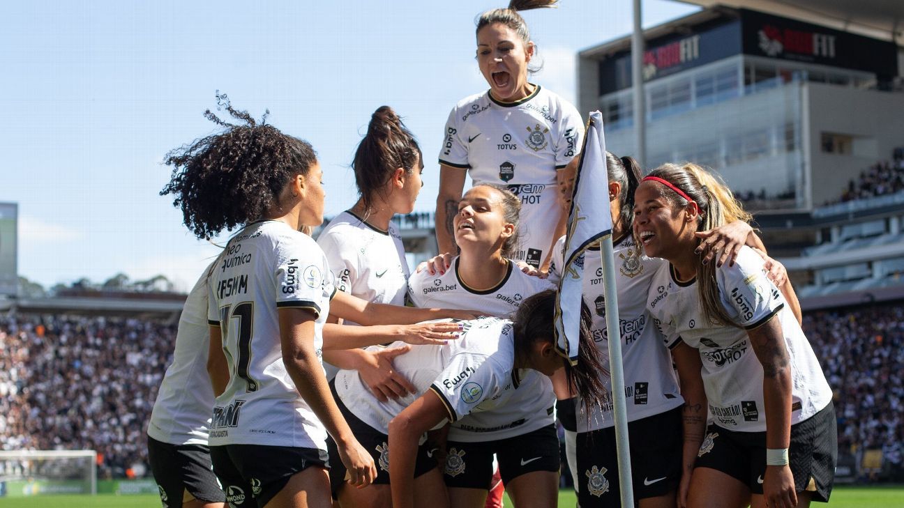 Corinthians 4 x 1 Internacional  Campeonato Brasileiro Feminino