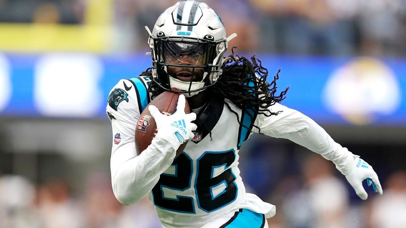 WATCH: Panthers CB Donte Jackson makes one-handed INT vs. Falcons