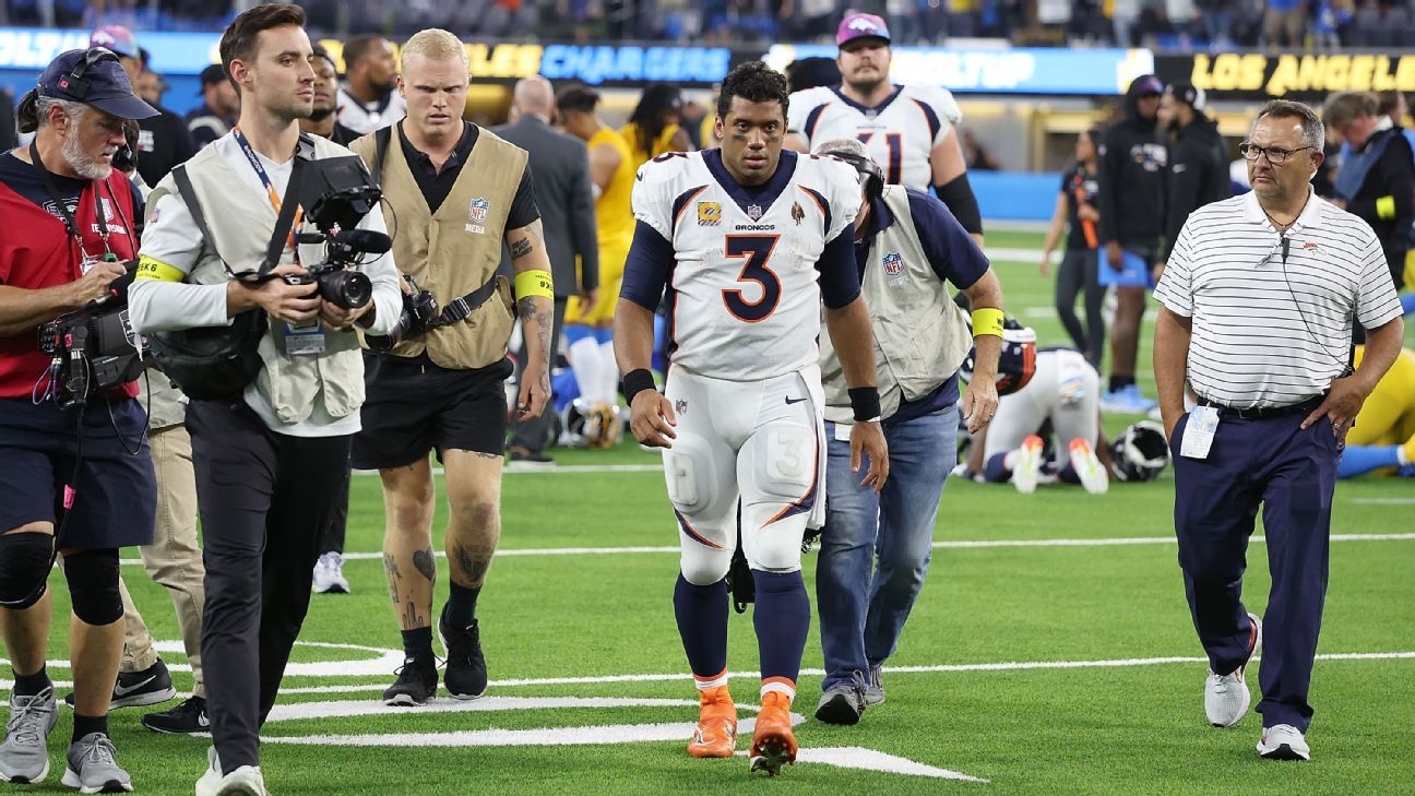 Broncos QB Wilson suffers hamstring injury in OT loss vs. Chargers