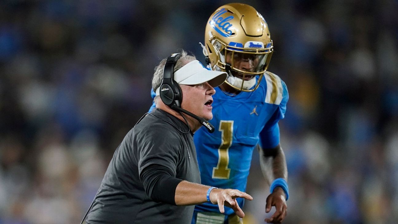 Chip Kelly has UCLA, Thompson-Robinson resembling shades of his Oregon days