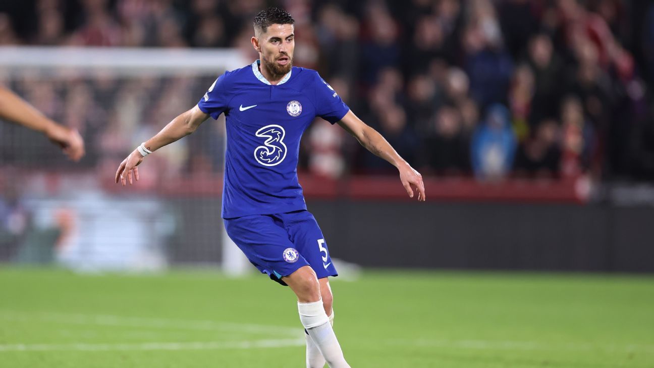 Transfer Talk: Chelsea's Jorginho to replace Barcelona's Busquets