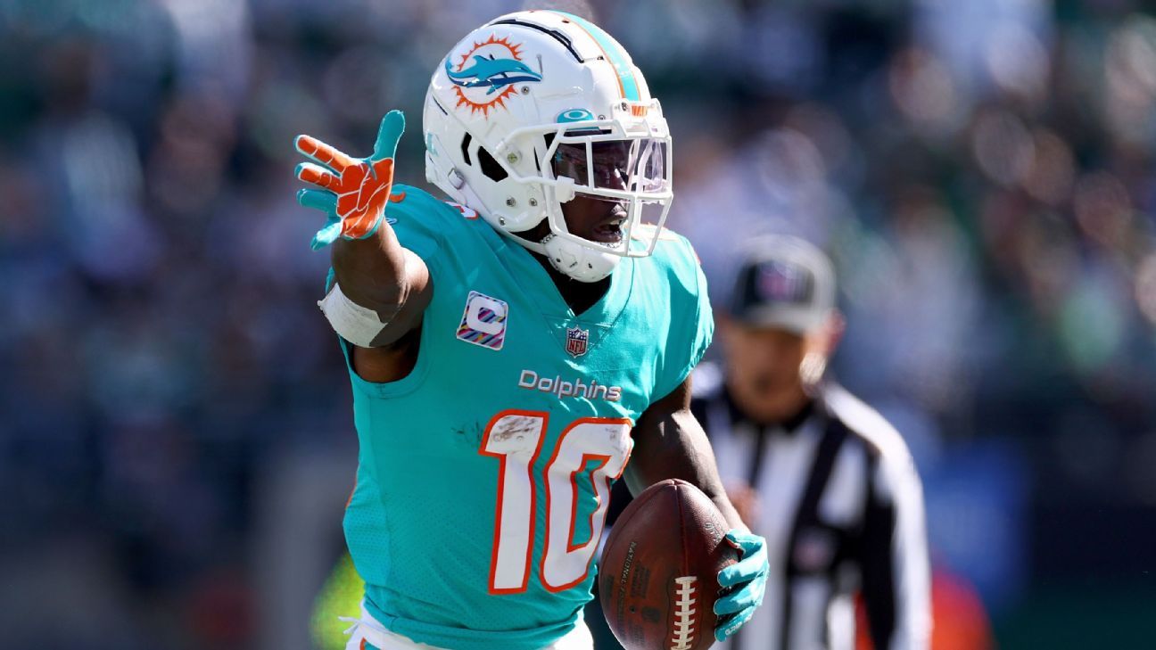 Early 2022 Fantasy Football Mock: Rounds 5-12