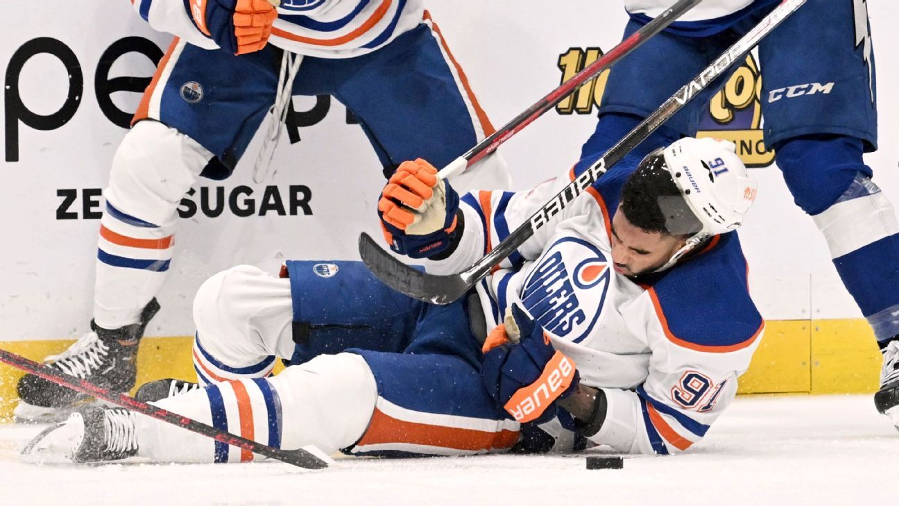 Oilers' Kane to hospital as skate blade cuts wrist