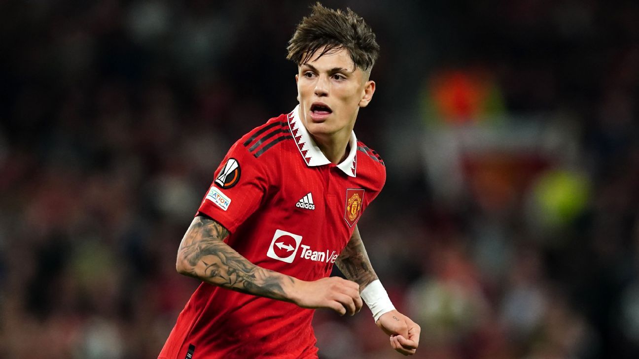 Garnacho out of Ten Hag's bad books and into Man United team - ESPN