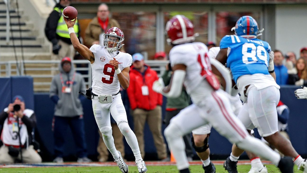 No. 9/10/11 Alabama Football Uses Second-Half Comeback to Beat No. 11/11/9 Ole  Miss, 30-24 - University of Alabama Athletics