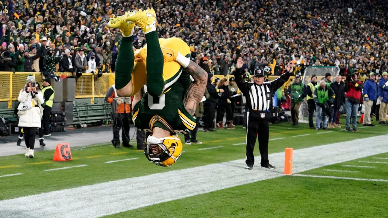 NFL fans react to Packers drafting wide receiver Christian Watson for Aaron  Rodgers