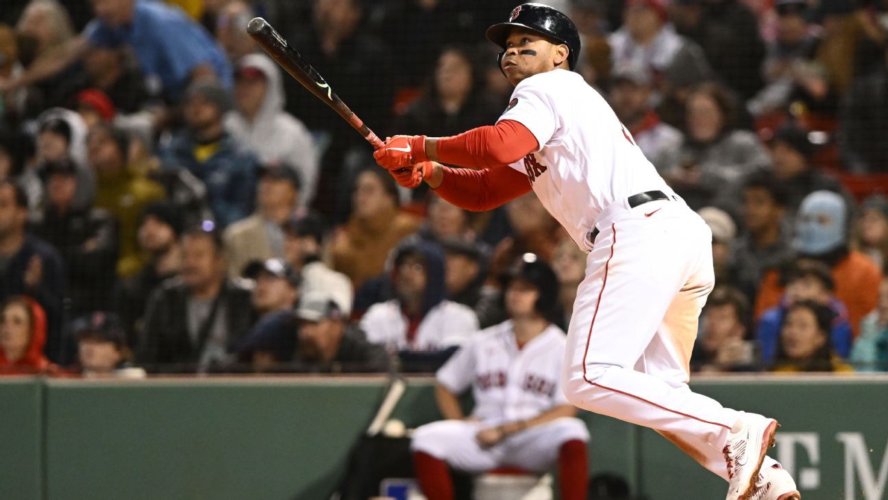 Boston Red Sox #11 Rafael Devers Black Gold Flex Base Stitched Baseball  Jersey